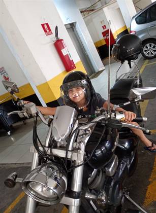 SUZUKI BOULEVARD M800 